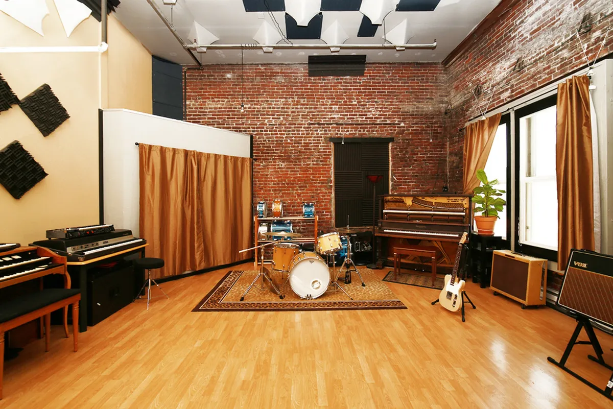 A/D Agency Recording Suite