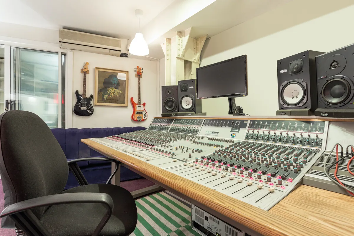 A writing / recording studio in the heart of central London