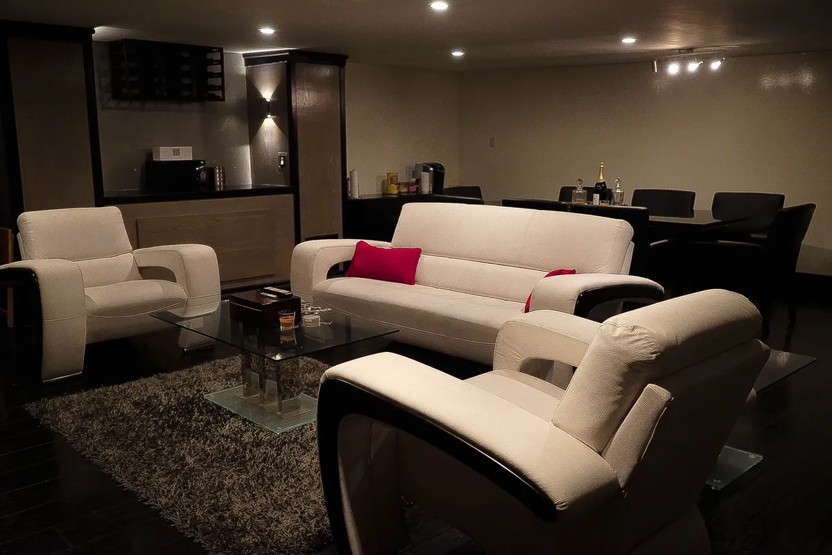 Akela Recording Studio