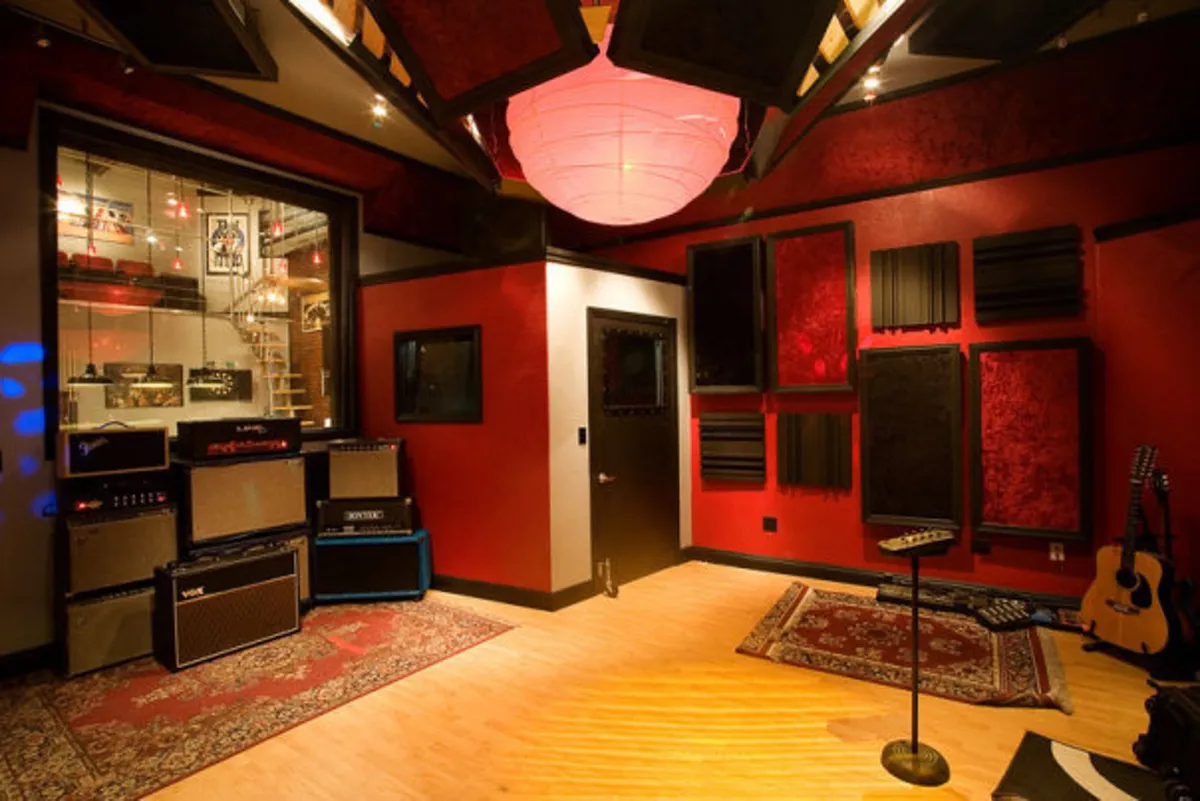 ArtiSans Label Studios