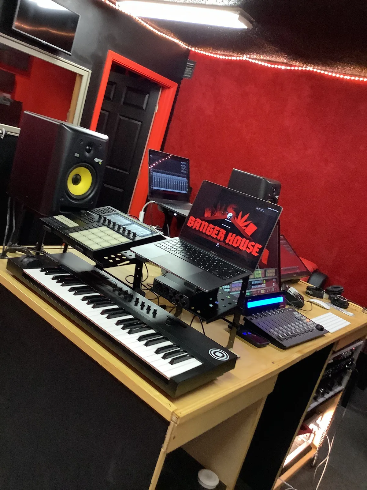 Banger House Production Studio