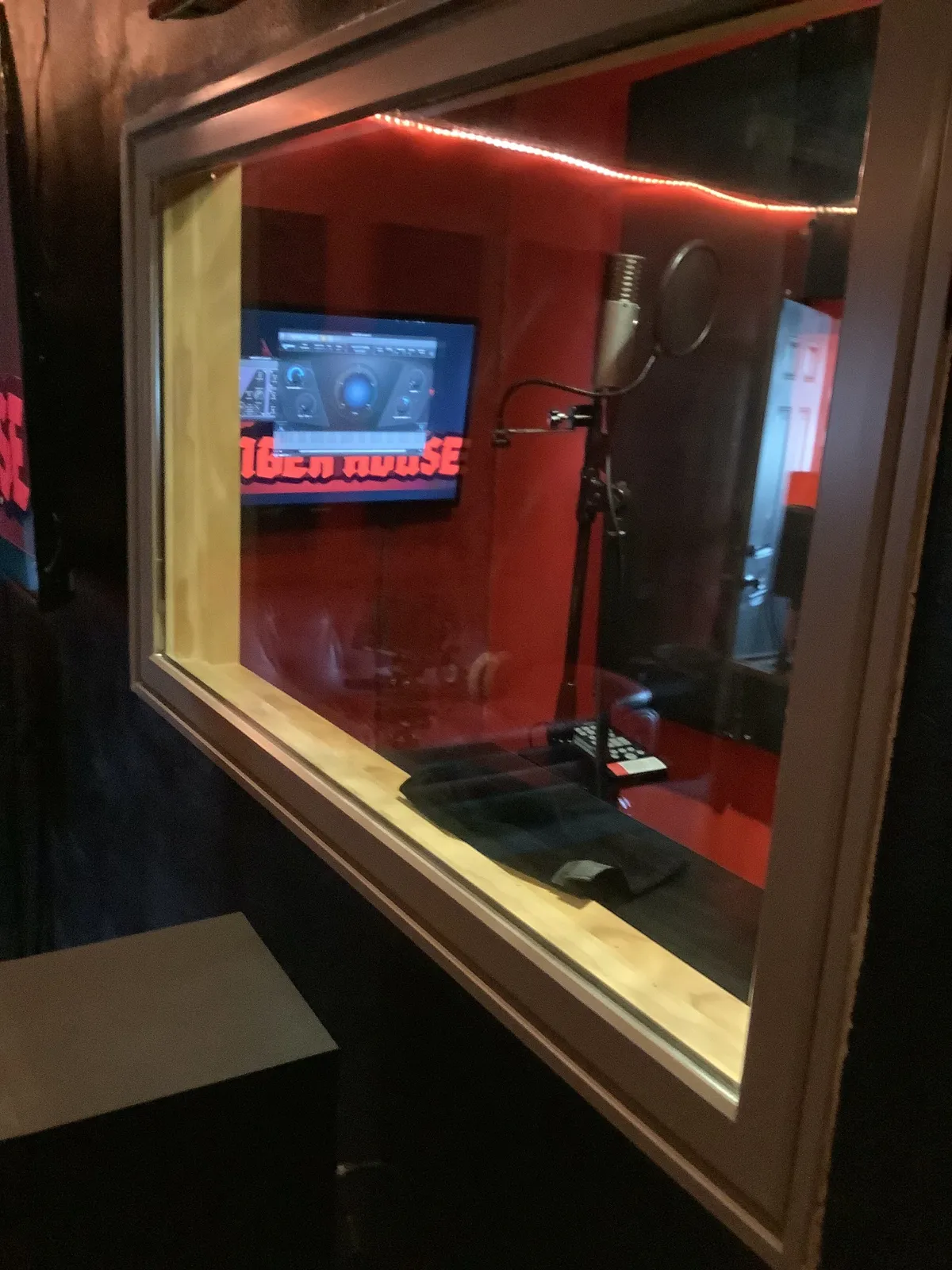 Banger House Production Studio