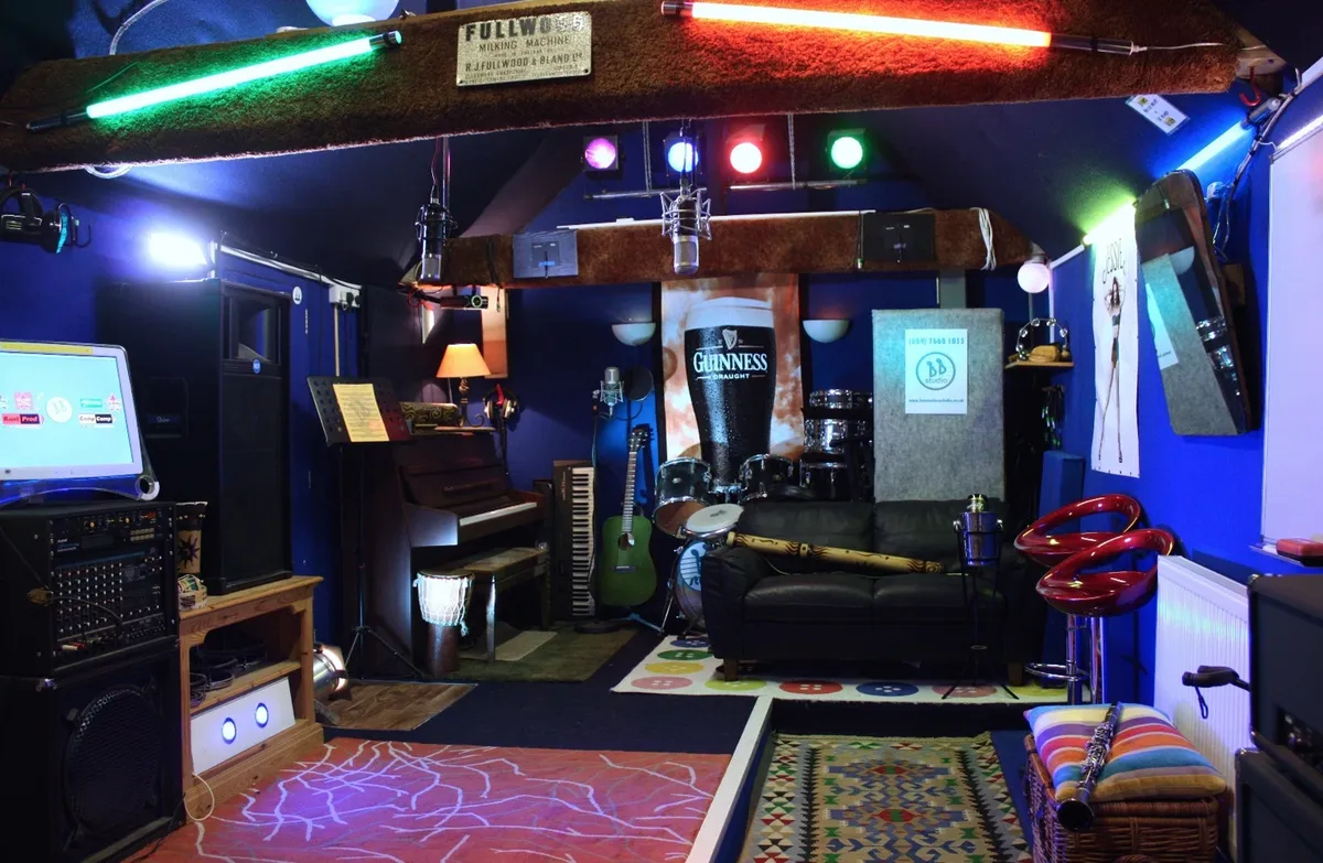 Born in a Barn Studio