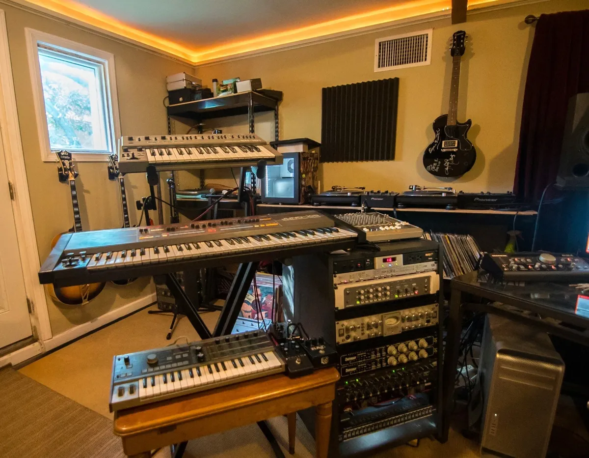 Camero Studios (Private Recording Studio)
