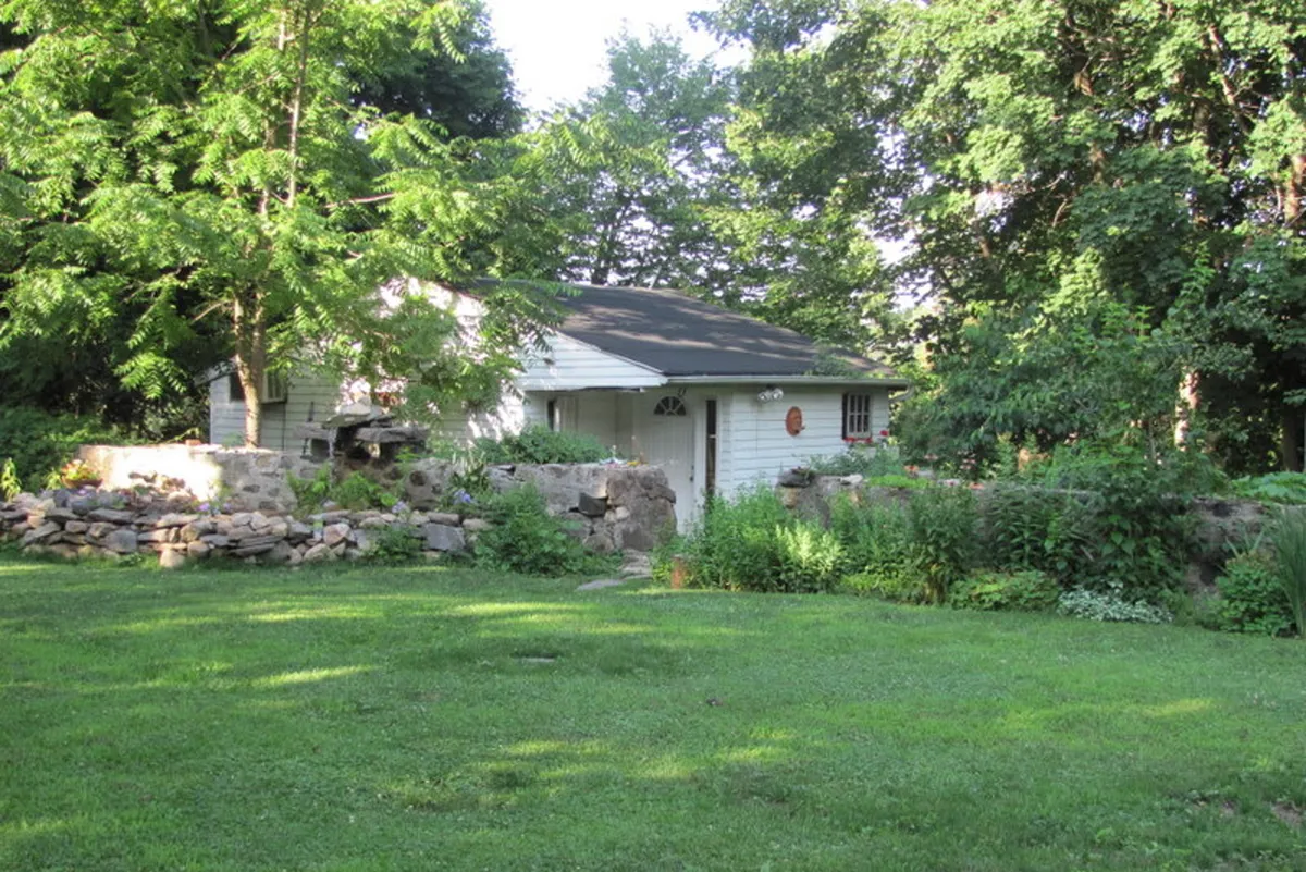 Carriage House Studios (Small Studio)