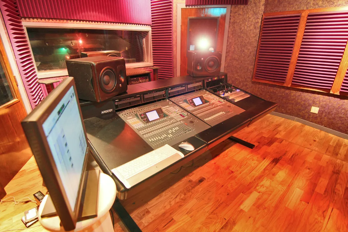 Celebrity Sound Studios
