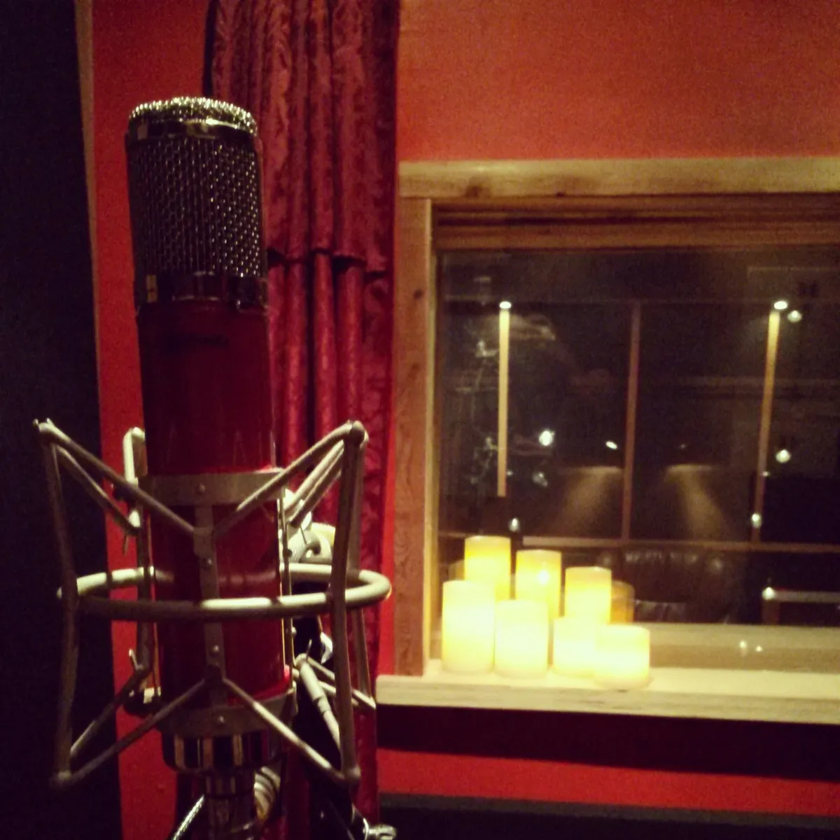 Chris Closer Productions Studio