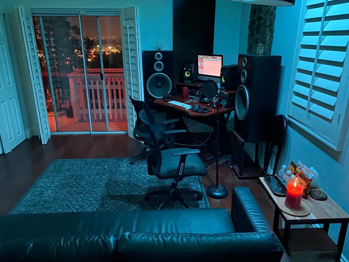 Clubhouse Music Studio (Studio C)