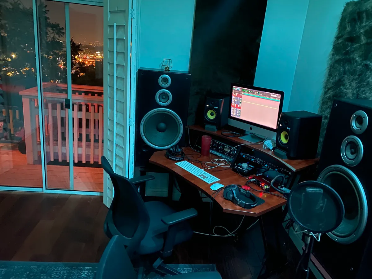 Clubhouse Music Studio (Studio C)