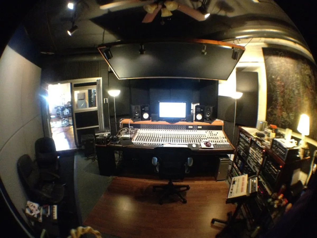 comp-ny (Analog & Digital Studio)