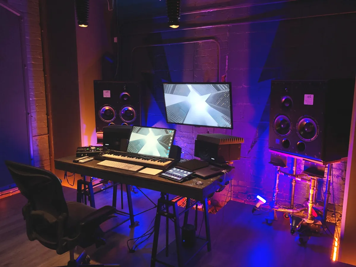 FACTORY STUDIO HOLLYWOOD