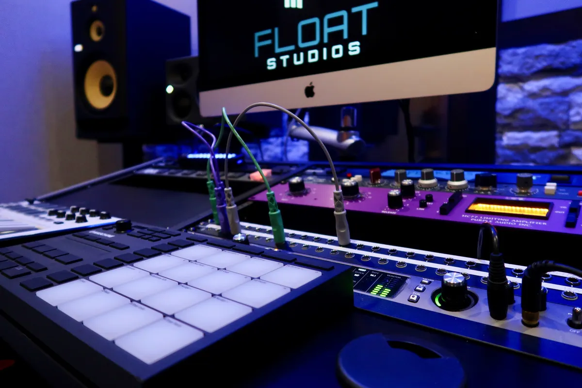 Float Studios