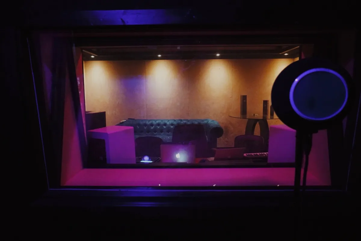 Heart of Hollywood Recording Studio (Studio B)