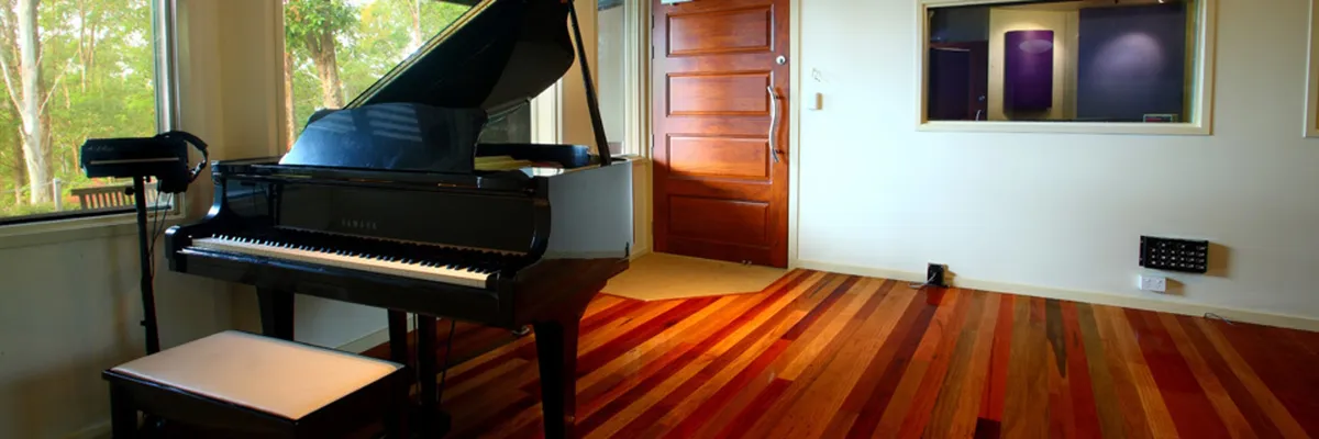 Heliport Studios (Studio A)