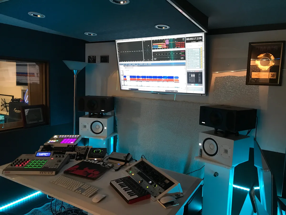 Hollywood Oasis Studio