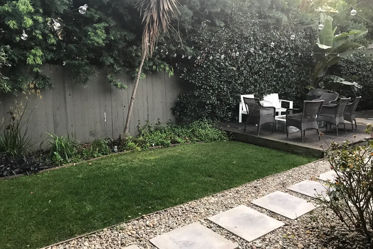 Hollywood Oasis Studio