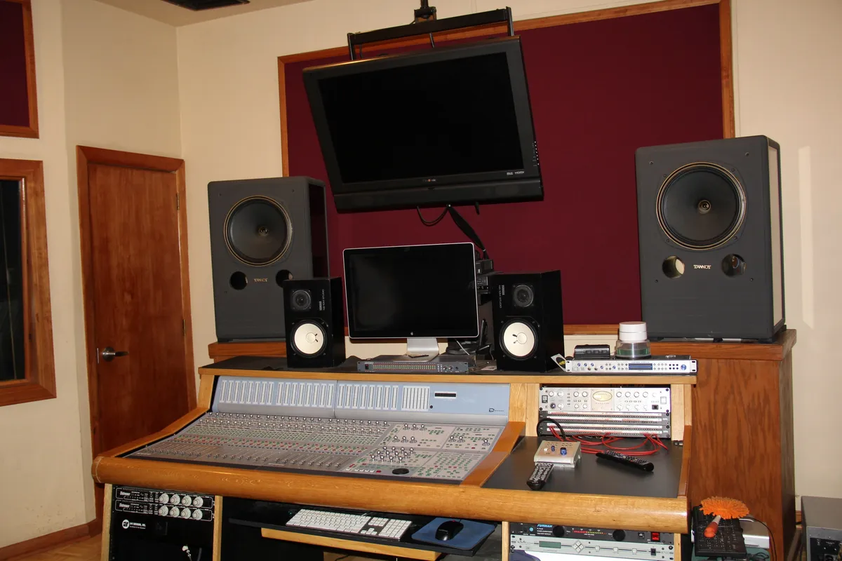 In Ya Ear Recording Studios