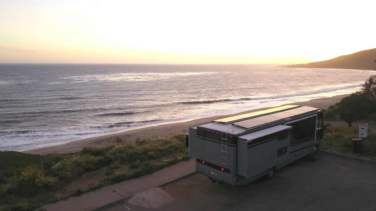 LAGOODVIBE SOLAR STUDIO (Mobile Studio)