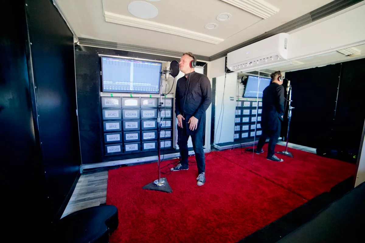 LAGOODVIBE SOLAR STUDIO (Mobile Studio)