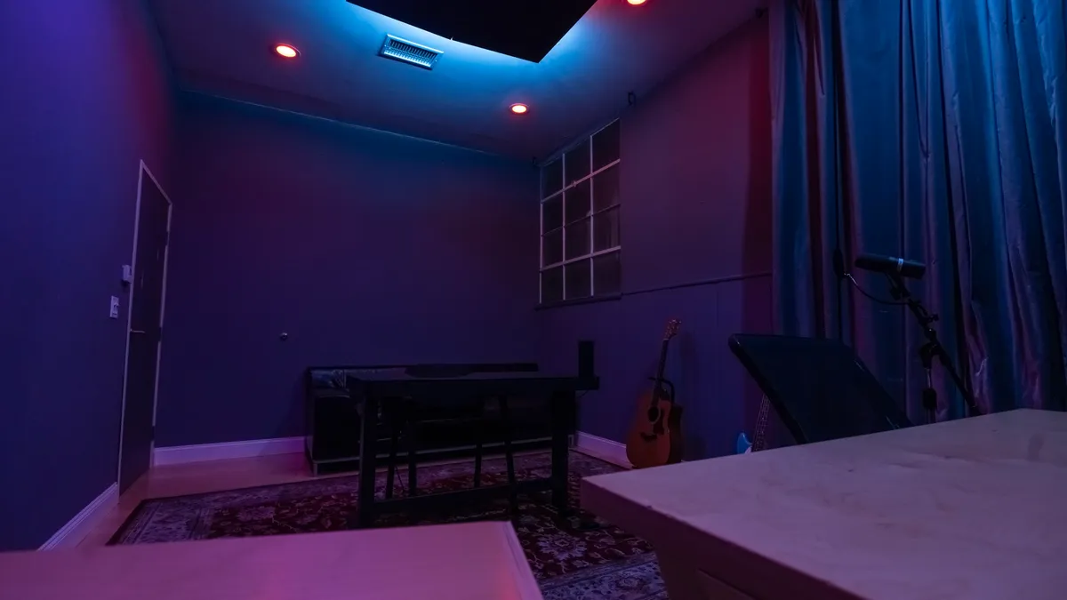 Metronome Recording Studio (C Room)