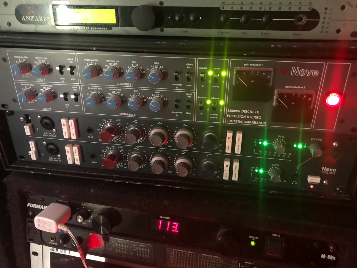 Multi Platinum Studio and Mixing Engineer Block Free Hour