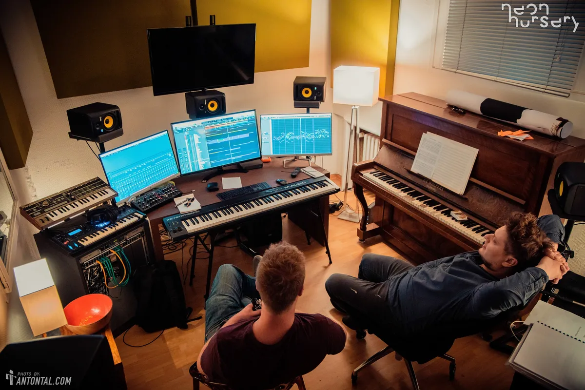 Neon Nursery Studios - Berlin