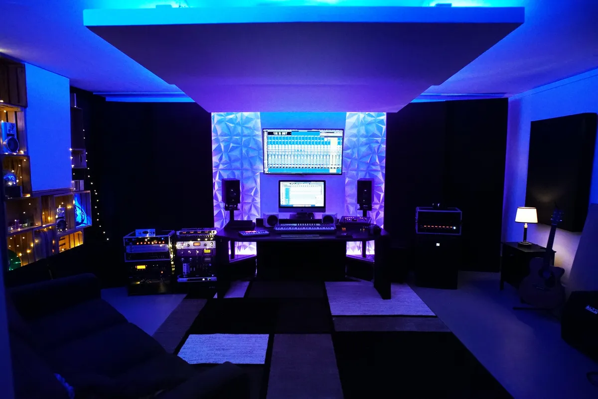 Nick Warner Media (Production Suite and Booth)