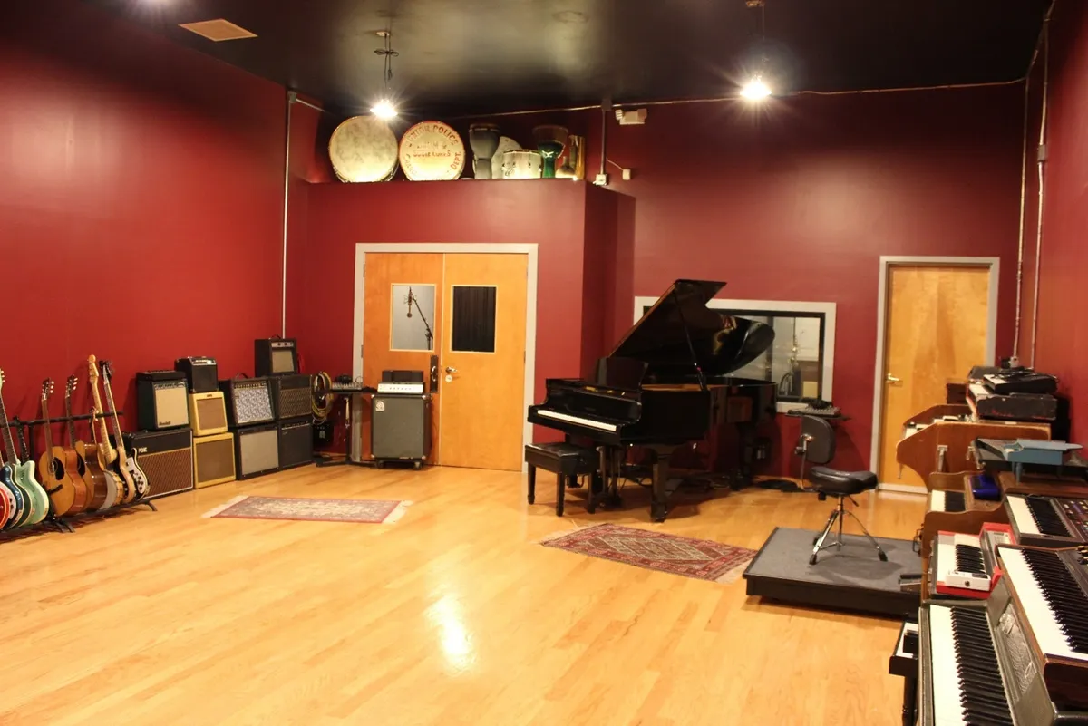 Old House Studio