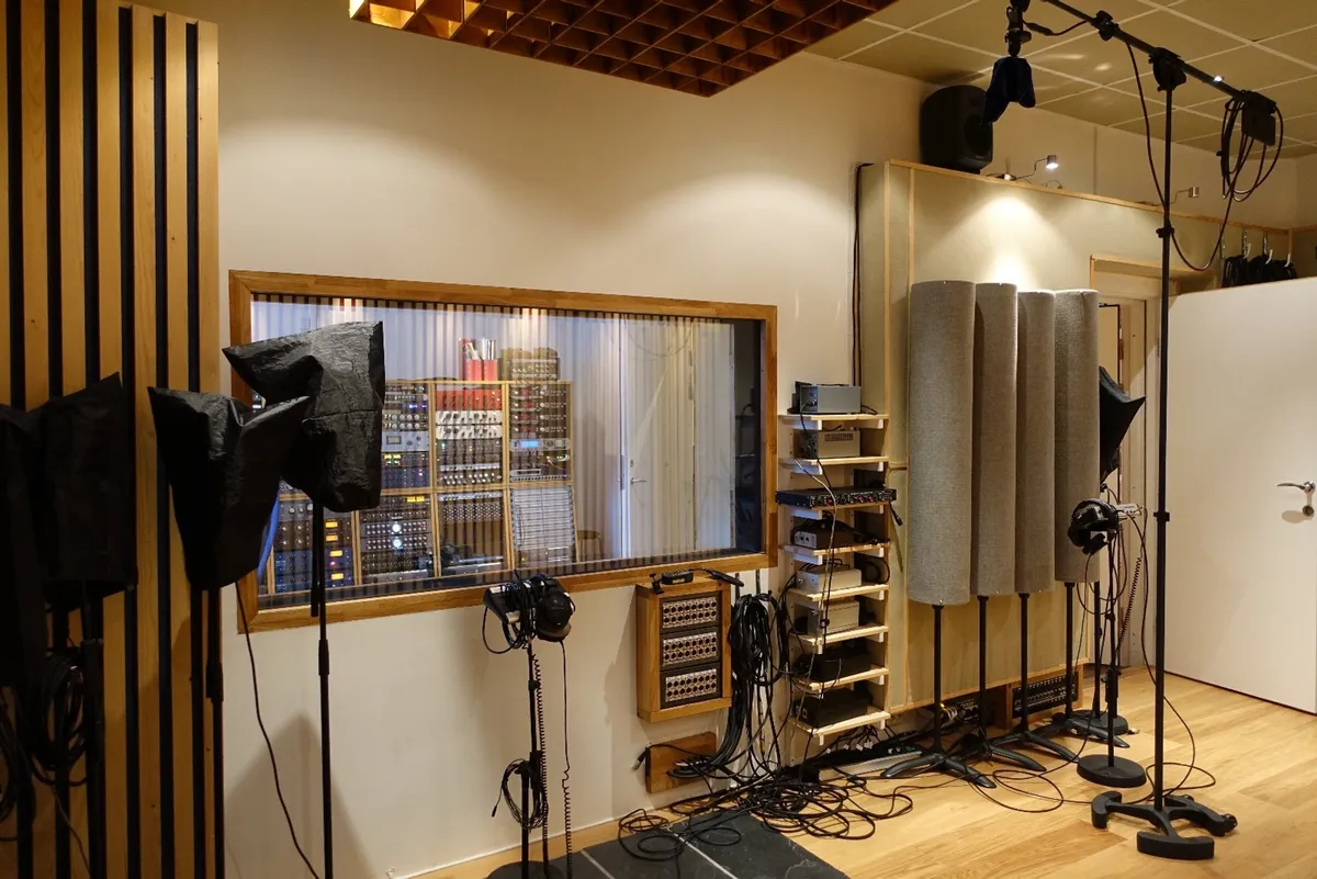 Oslo: Small high-end studio (Vålerenga Platefabrikk)