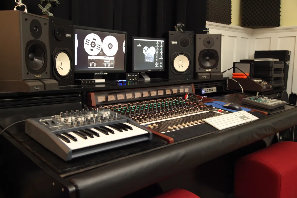 Pearl Tone Recordings