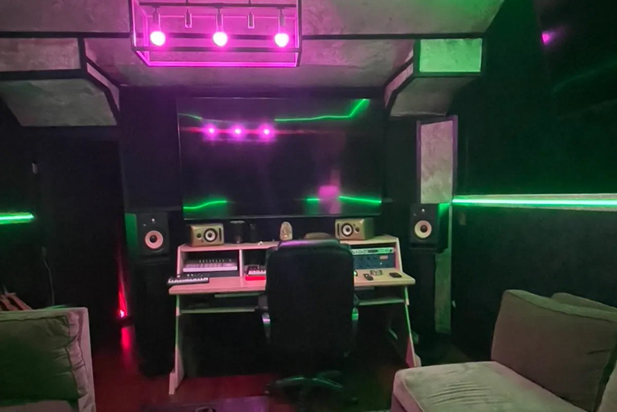 Plugged Inn Studios Burbank