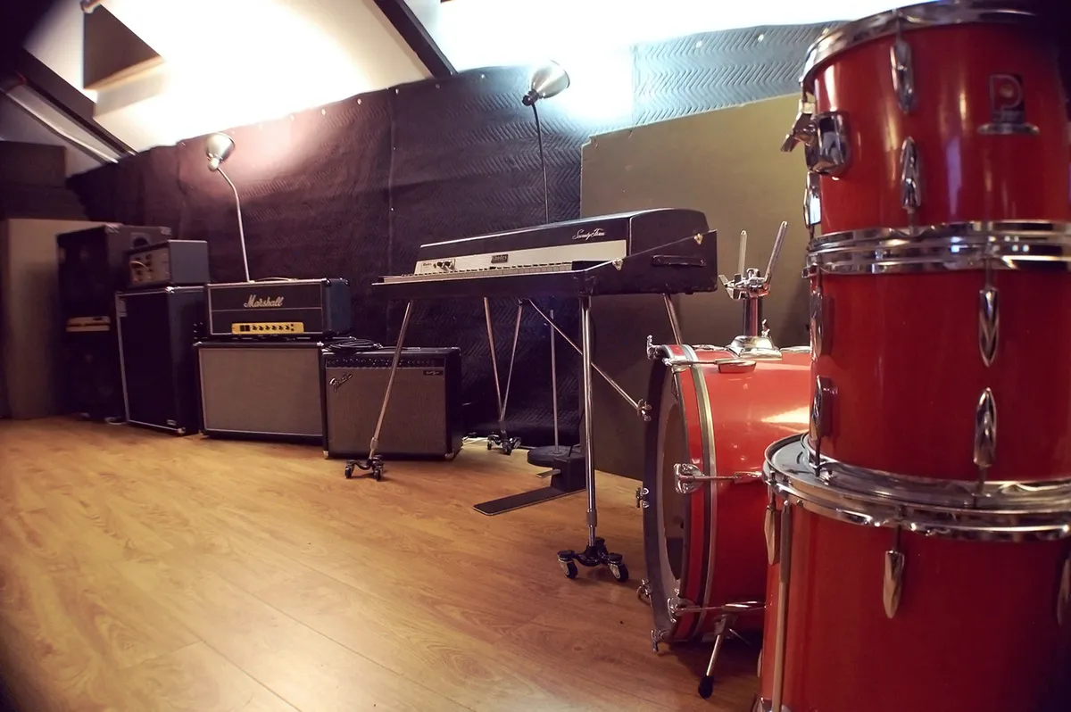 Producer/Engineer W/ Studio