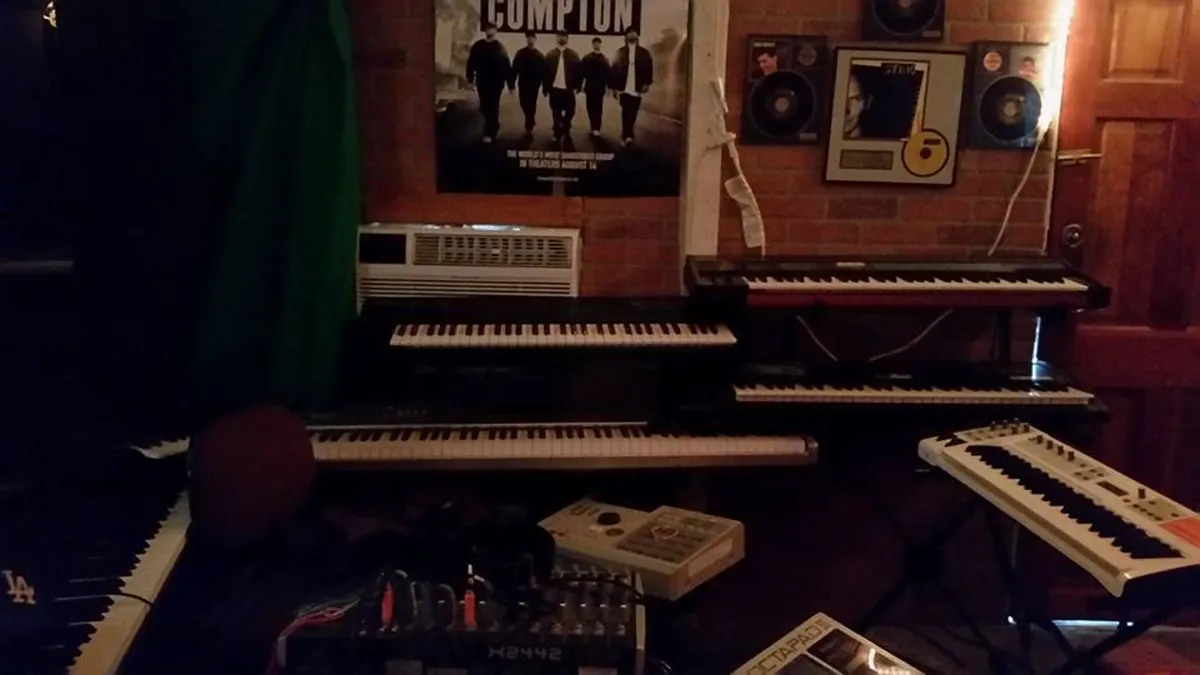 Rain Studios (Studio C) outside producers/engineers welcome