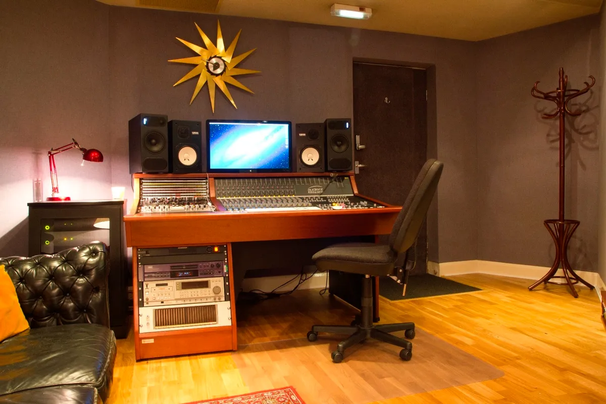 Ravenscourt Studios (Studio 1)