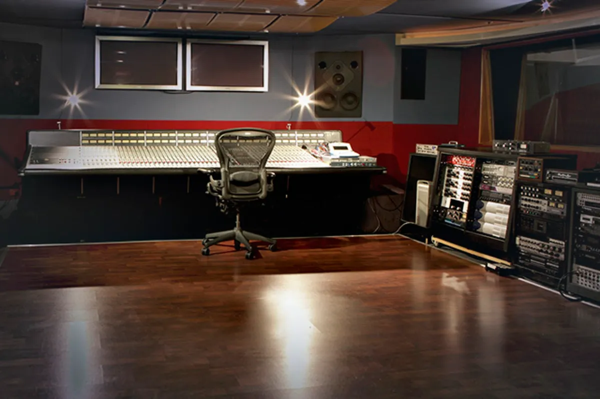 REC Studios (Studio M)
