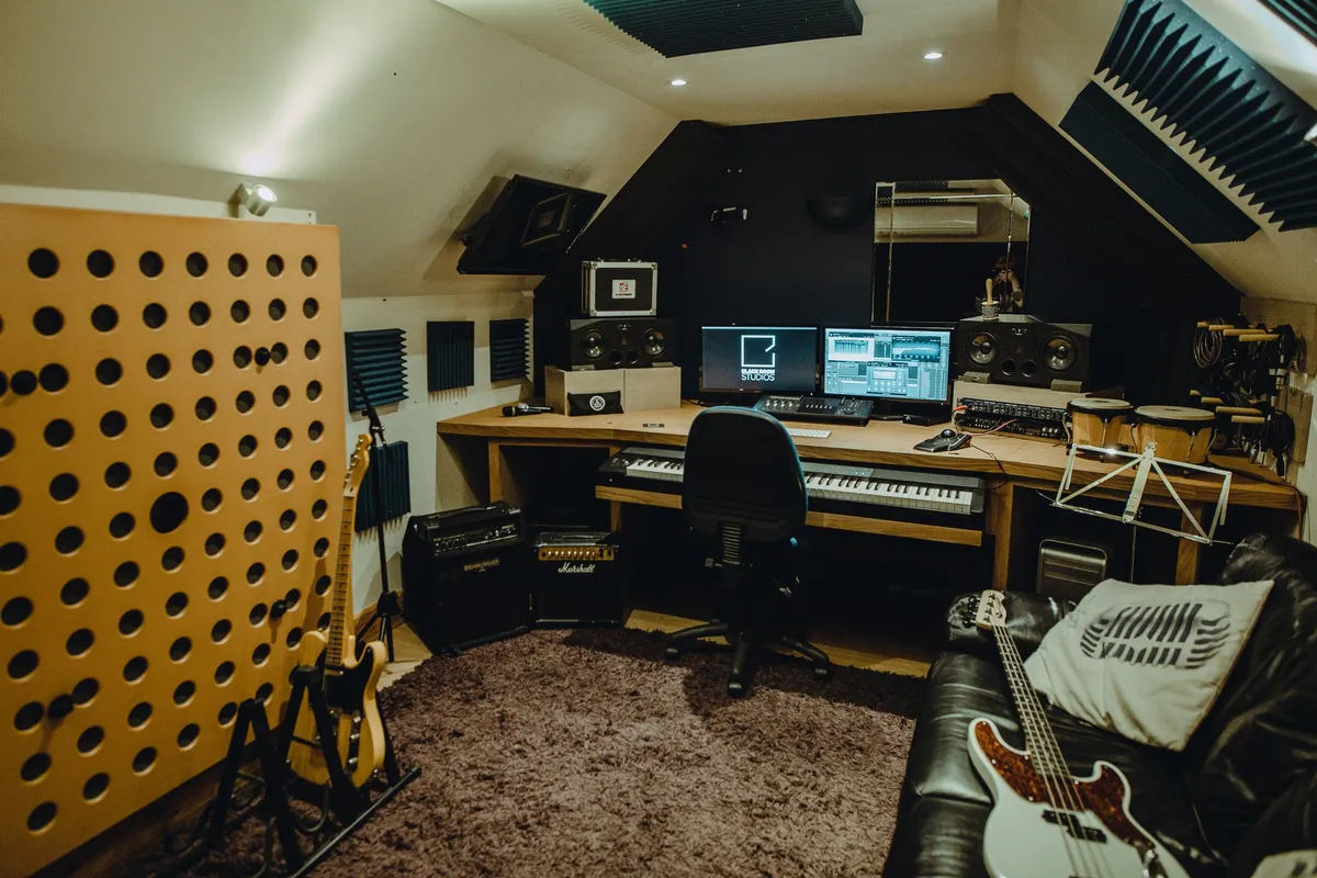 River Studios Hampshire (Blue Room Studio)