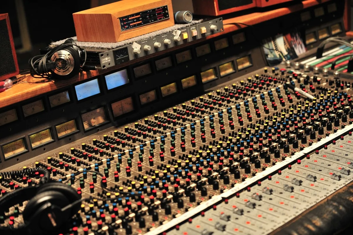 Shelter Island Sound