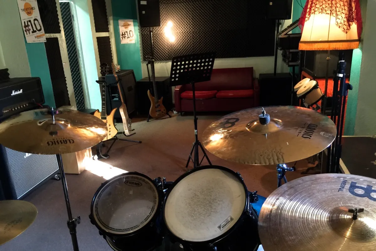 Studio Media Massive