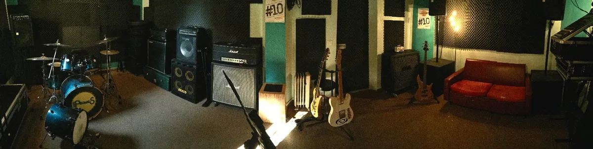 Studio Media Massive