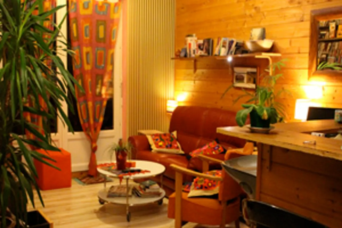 Studio Pickup (Accommodations Available)