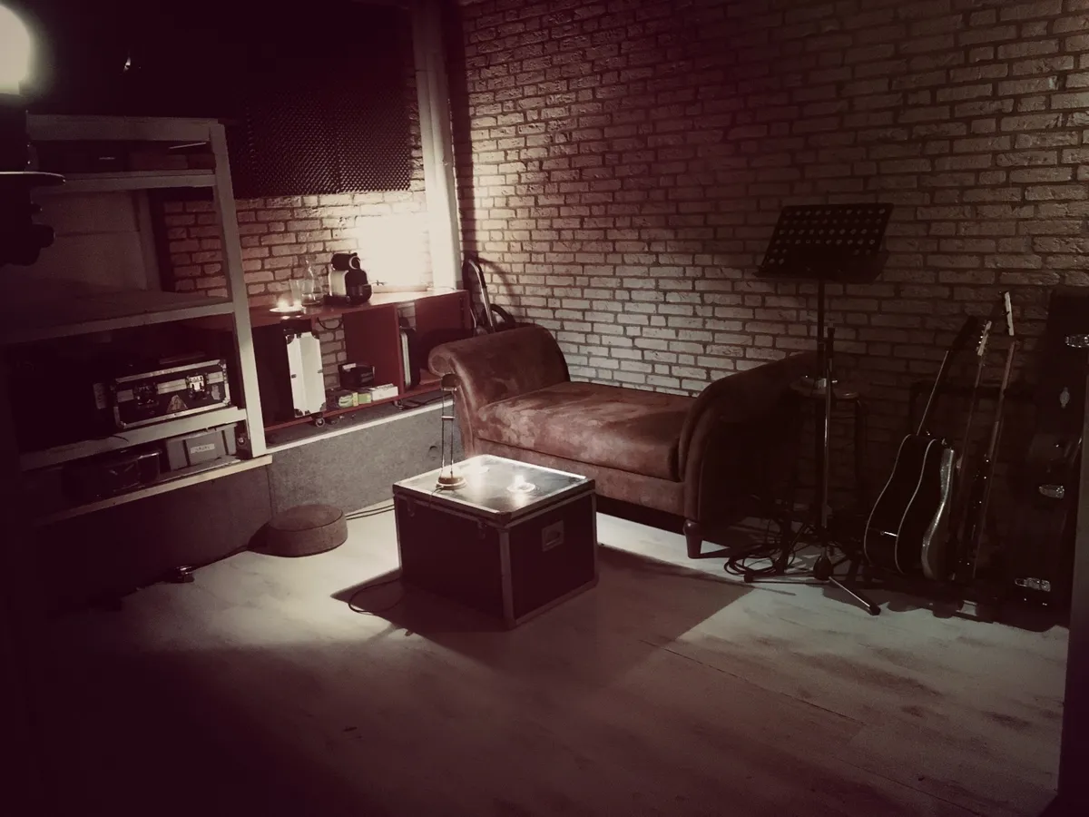 Super nova studio (Netherlands)