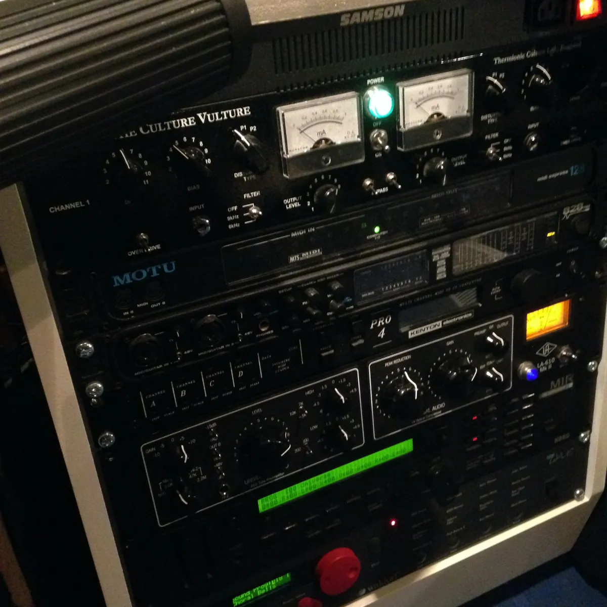 Synth Recording Studio