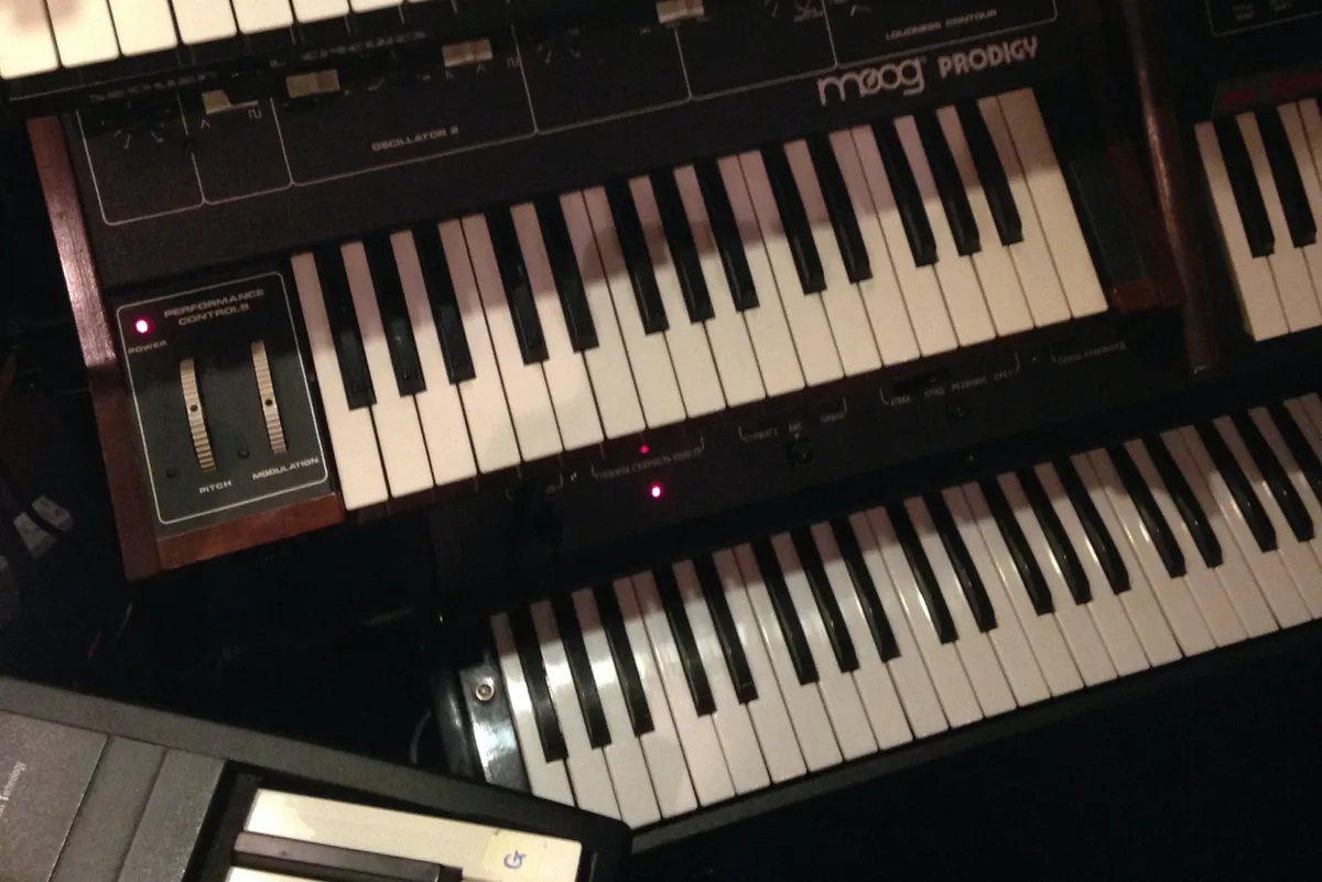 Synth Recording Studio