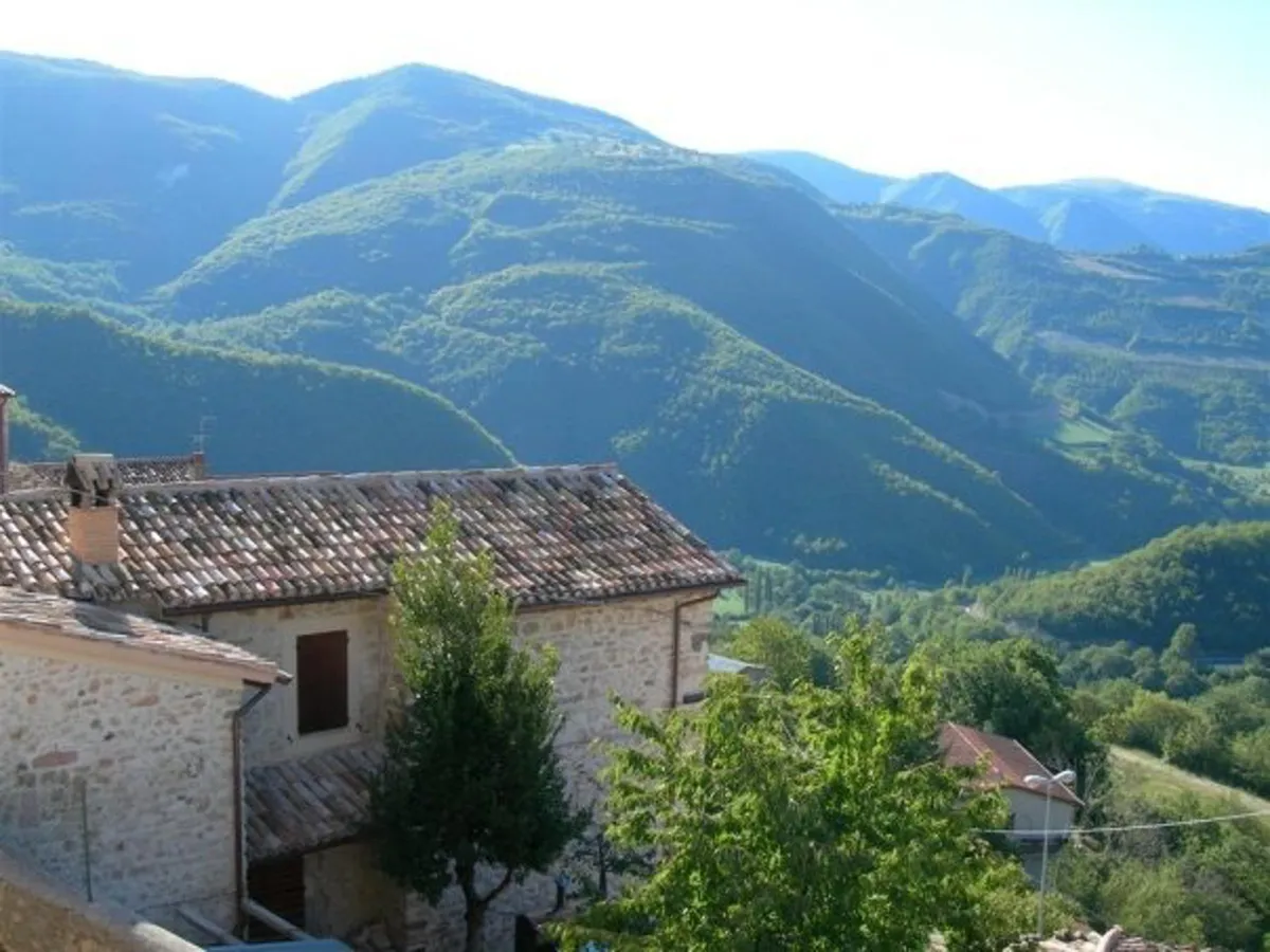 Ten People Town Studio