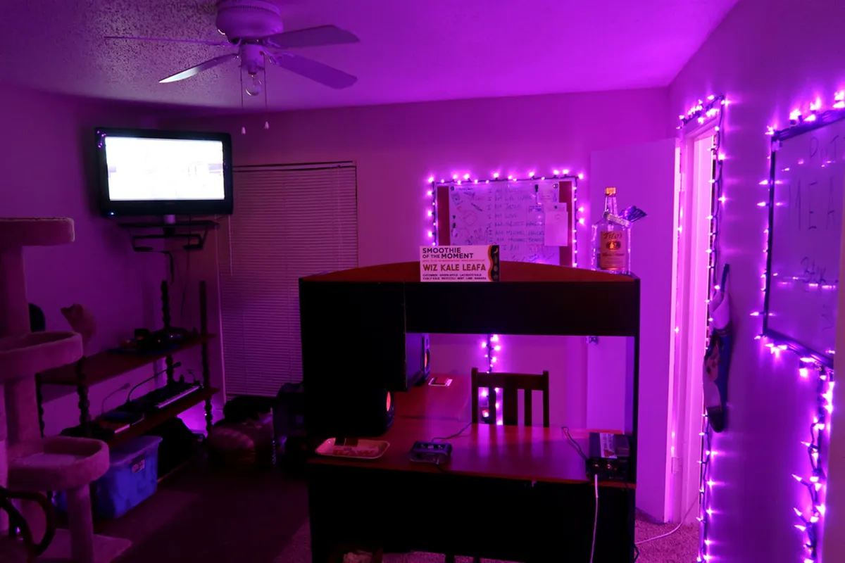 The Vibe | South Austin Home Studio