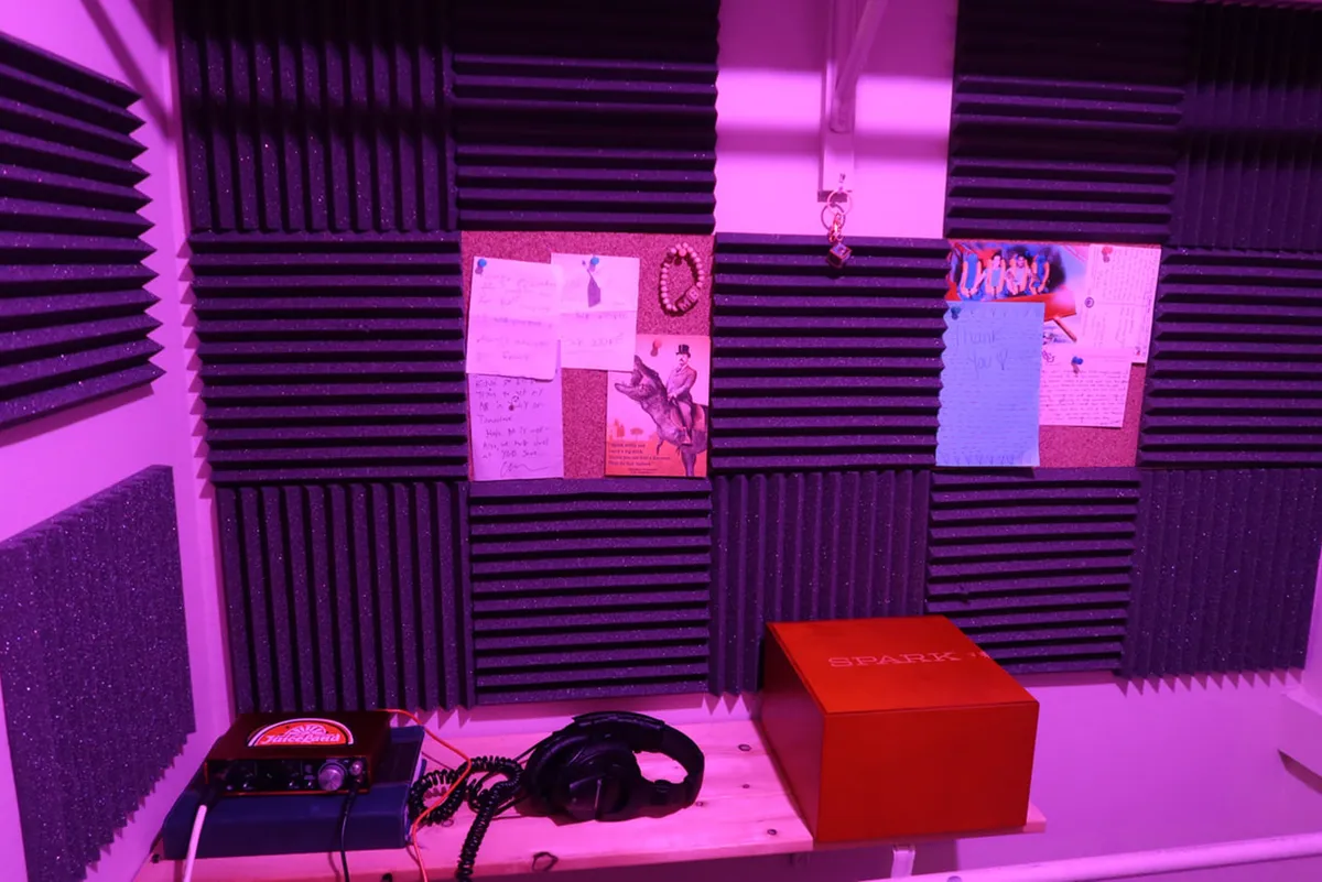 The Vibe | South Austin Home Studio