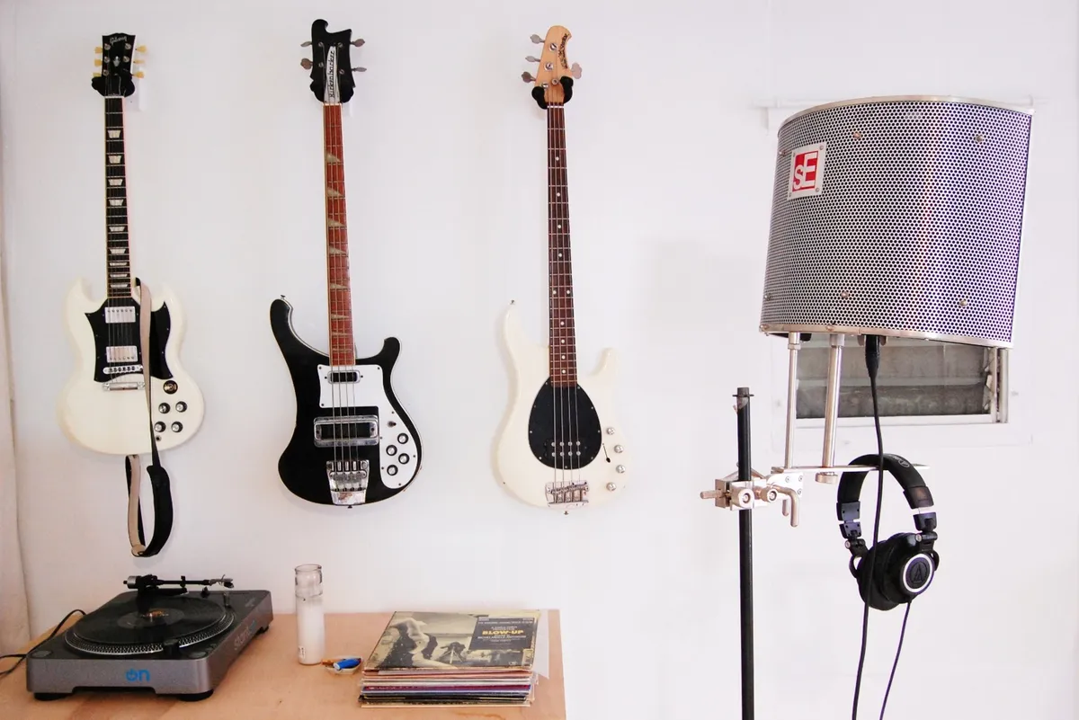 The White Room Studio - CLOSED