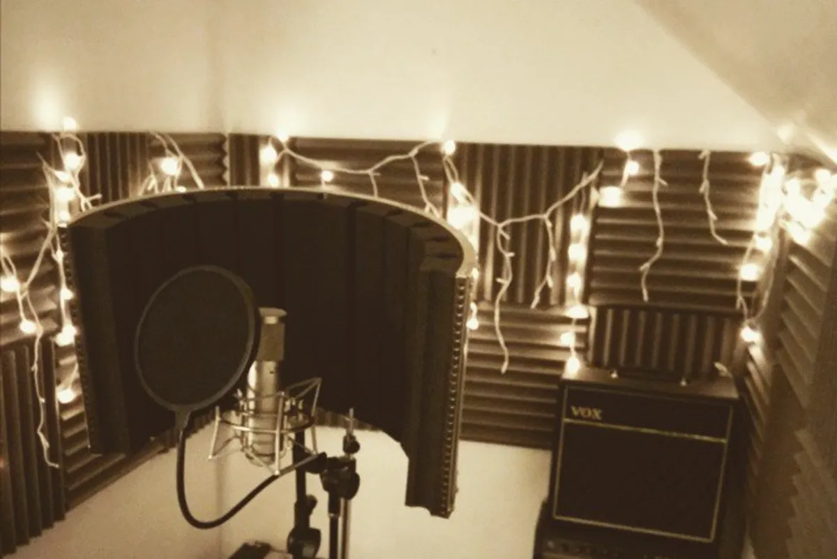 Triangle Window Studio