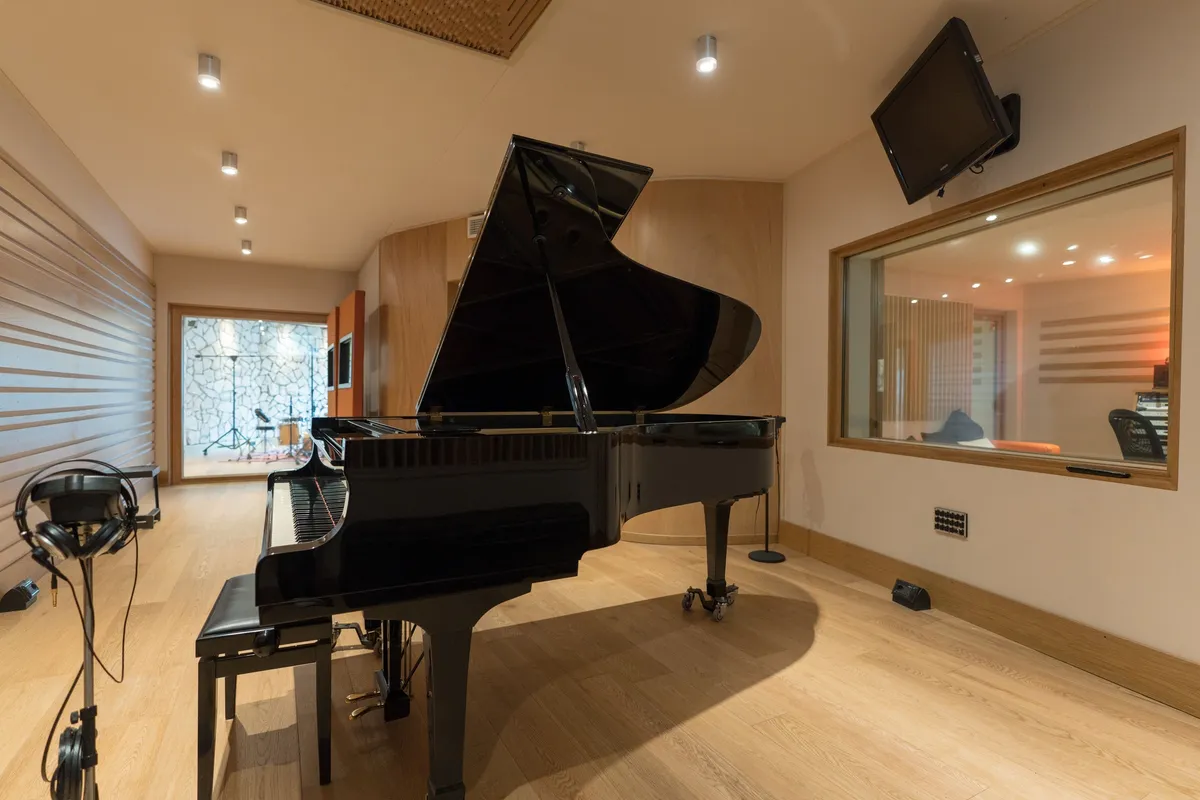 Tube Recording Studio