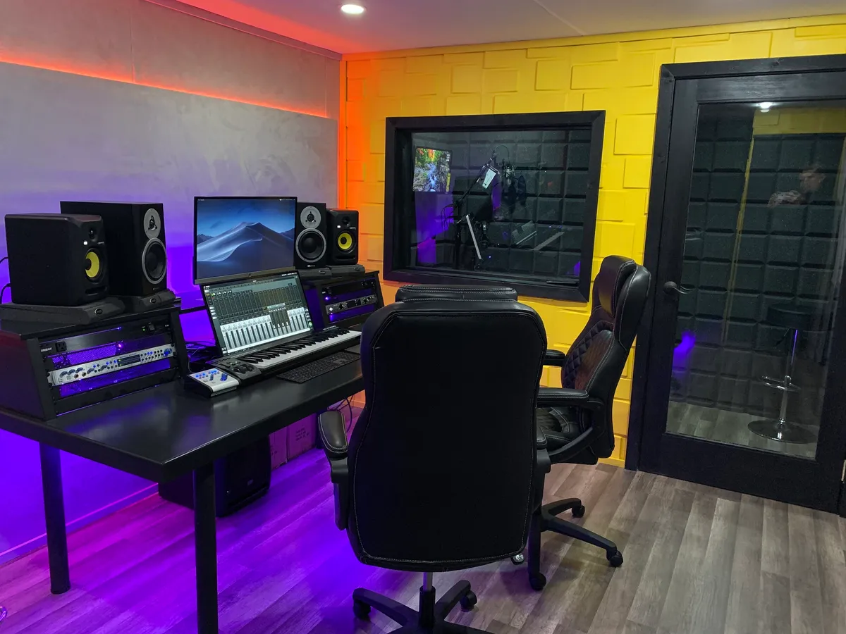 Union Recording Studio (DTLA)